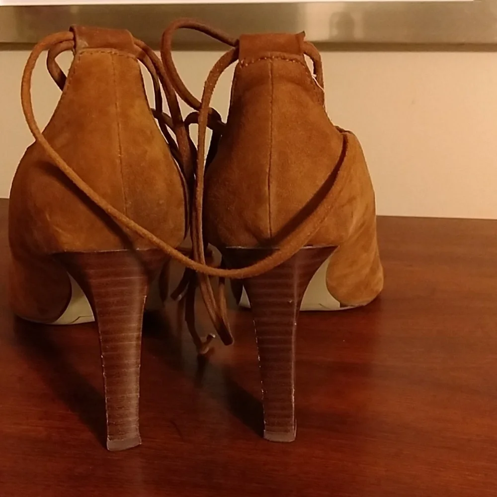Suede Tahari Ankle Laced Heels Size 10